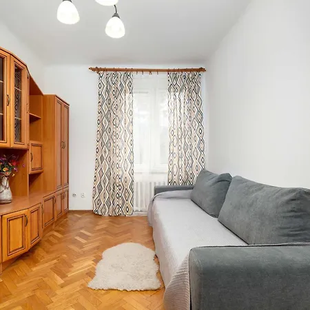 Traditional In Close To The Park, River And Market By Renters رشيشوف