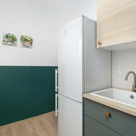 아파트 Traditional In Close To The Park, River And Market By Renters *