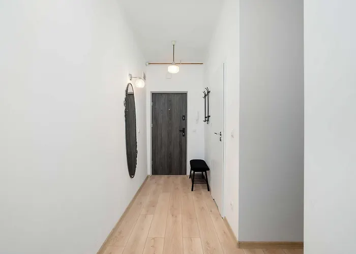 Traditional In Close To The Park, River And Market By Renters Appartement *